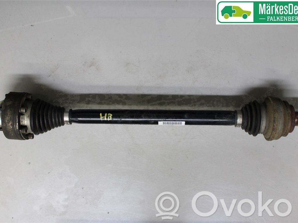 Półoś tylna   8W0501203D