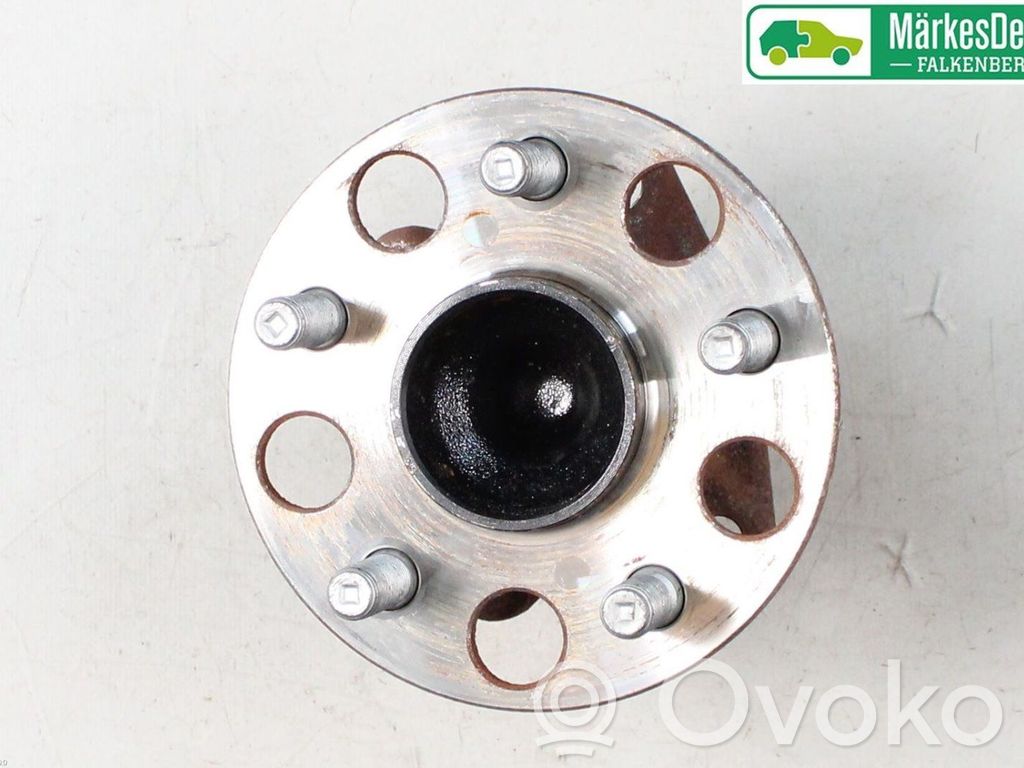 Toyota Yaris XP210 Rodamiento de cubo de rueda trasera