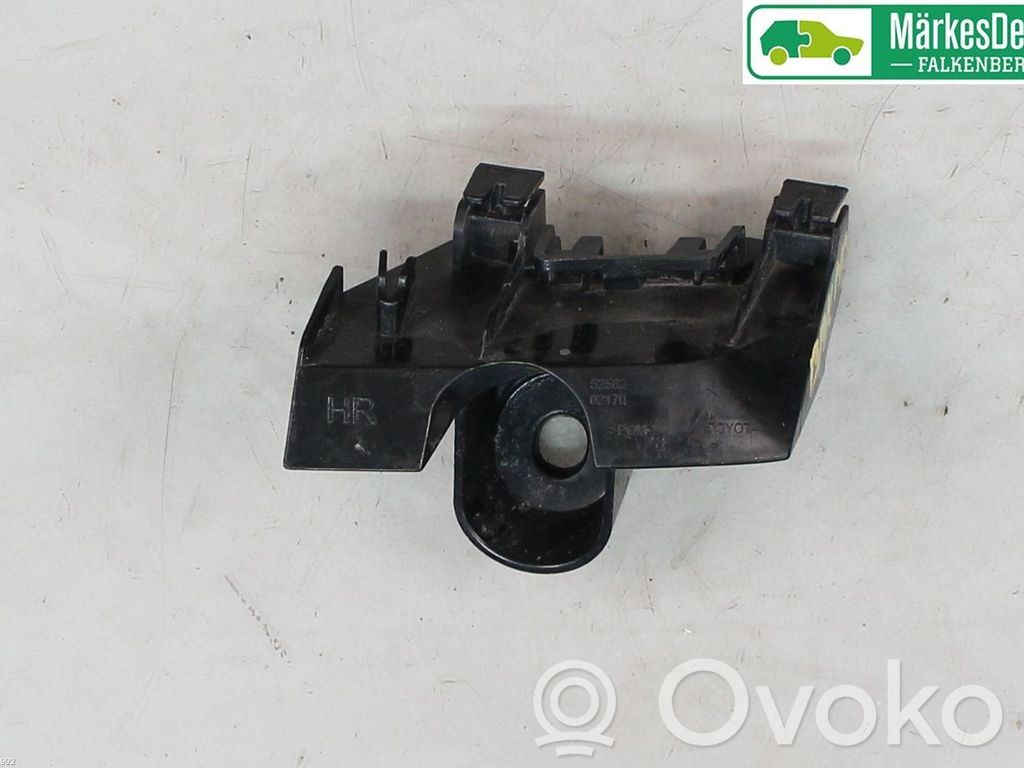 Toyota Auris E180 Uchwyt / Mocowanie zderzaka tylnego