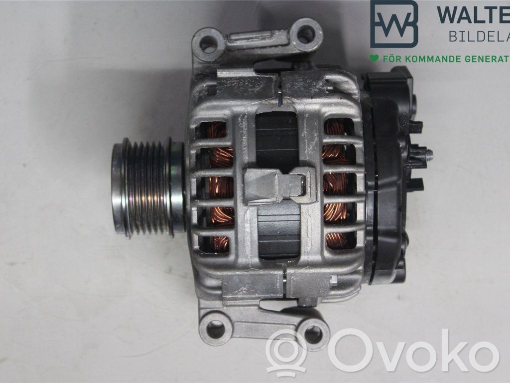 Volkswagen Golf VIII Generator/alternator 