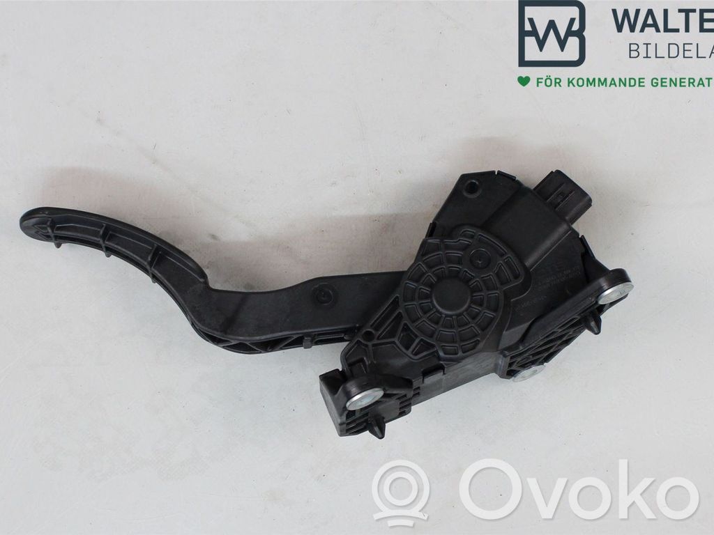 Toyota Yaris XP210 Pedale dell’acceleratore 