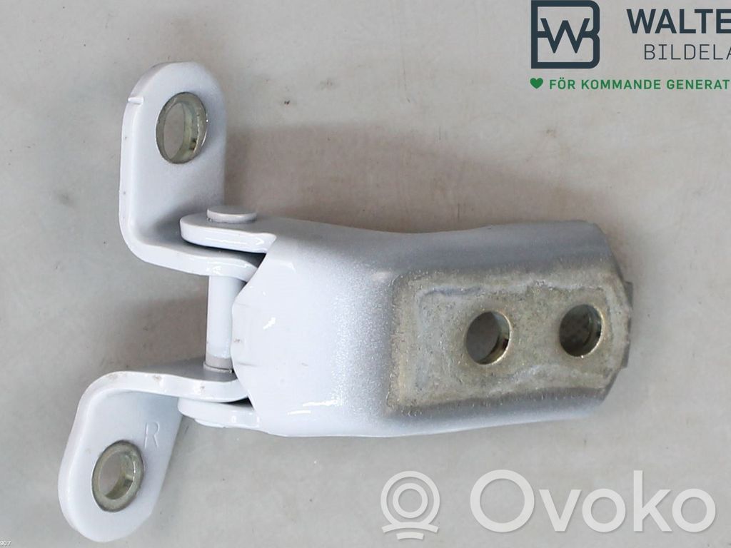 Toyota Yaris XP210 Balama superioară ușă față 