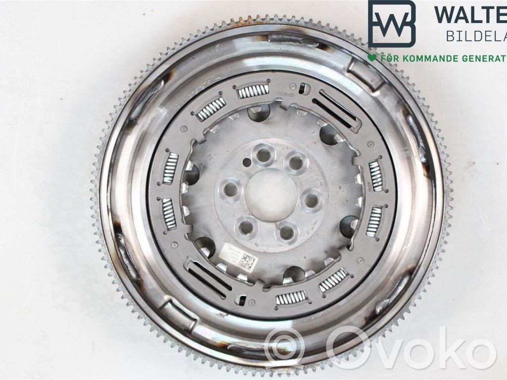 Volano   04E105266K,04E15266K,04E15266K