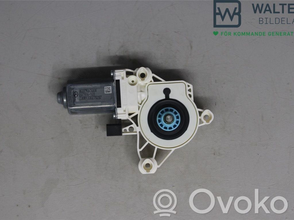 Mercedes-Benz C W206 Motorino alzacristalli della portiera anteriore