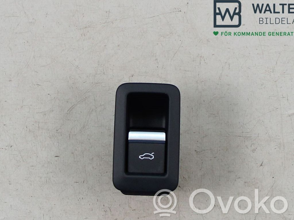 Audi Q5 SQ5 FY Tailgate/boot open switch button 