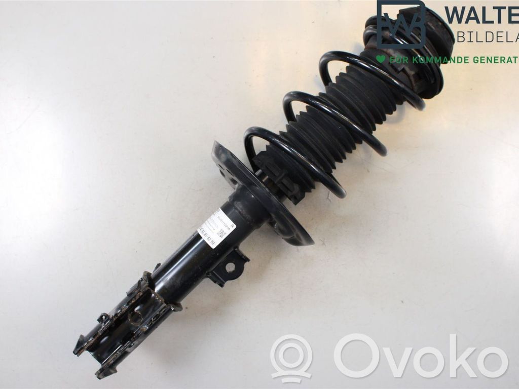 Toyota Yaris Cross Amortiguador delantero con muelle espiral