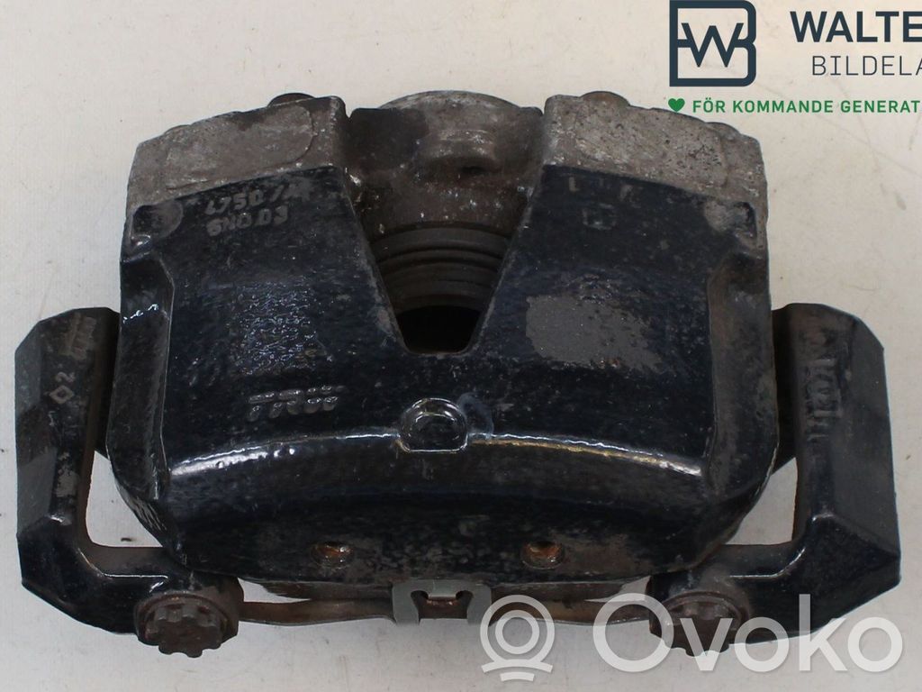Audi A4 S4 B8 8K Etujarrusatula 
