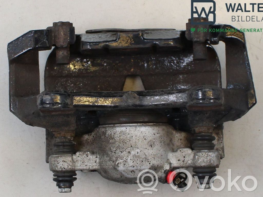 Audi A4 S4 B8 8K Etujarrusatula 