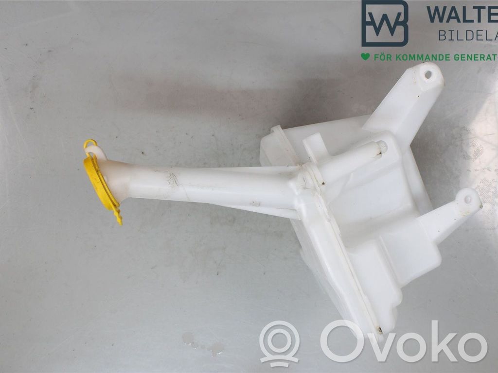 Toyota Yaris Vaschetta liquido lavafari