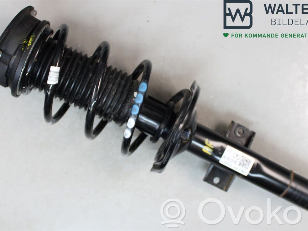 Volkswagen Taigo Ammortizzatore anteriore con molla elicoidale