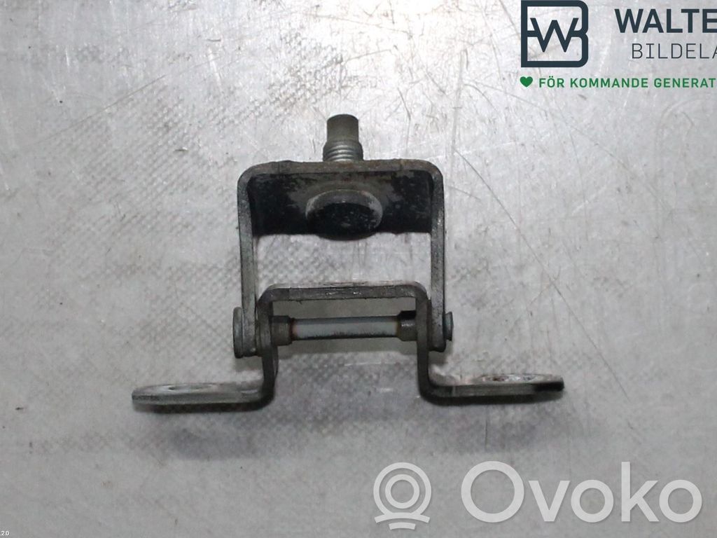 Nissan Note (E12) Tailgate/trunk/boot hinge 