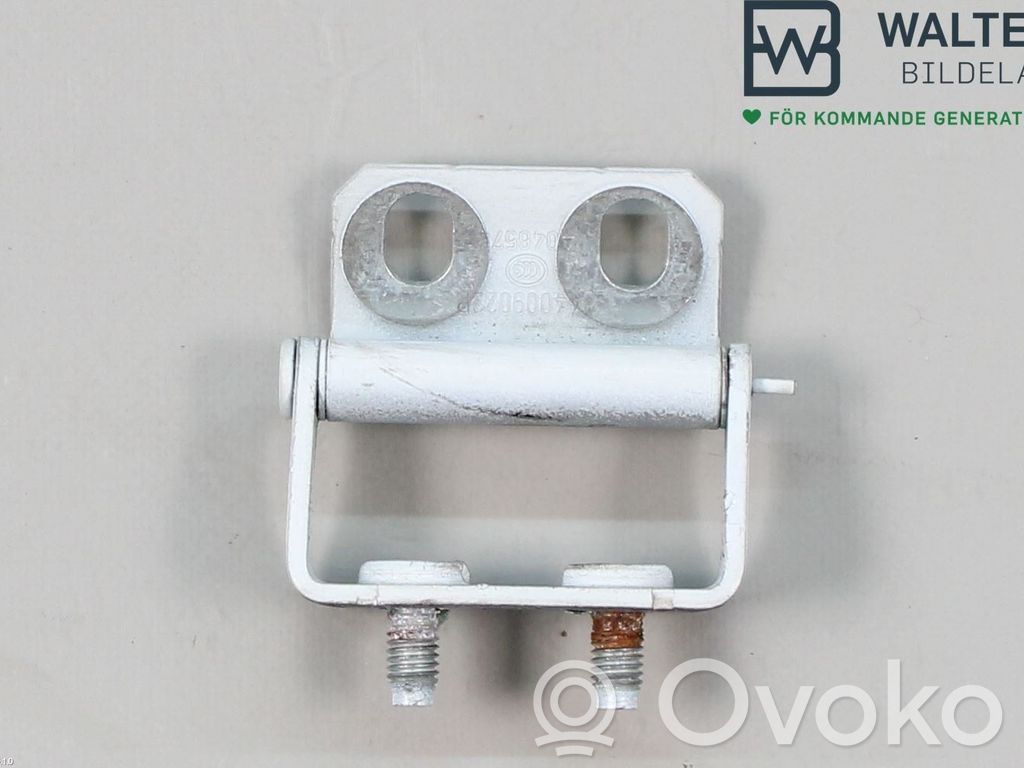 Renault Kadjar Tailgate/trunk/boot hinge 