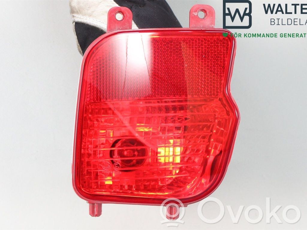 Peugeot 2008 II Reflector spate 