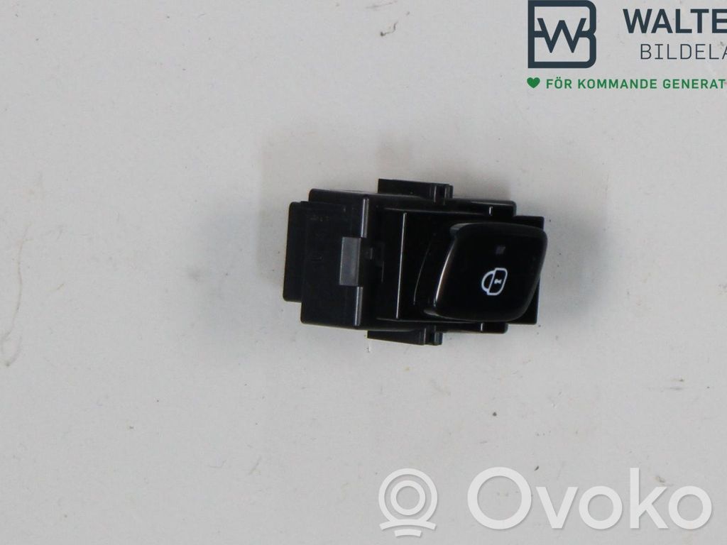 Volvo XC90 Central locking switch button 