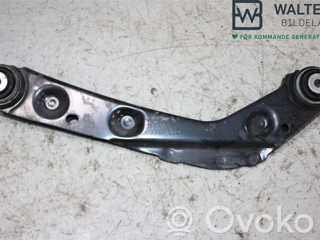 Volvo XC90 Triangle bras de suspension supérieur arrière 
