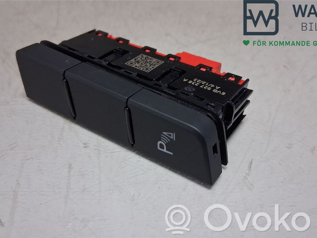 Skoda Fabia Mk4 (6VA) Interruptor del sensor de aparcamiento (PDC) 