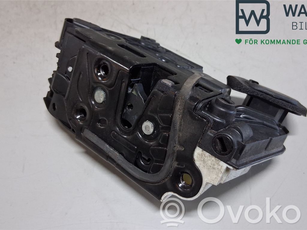 Volkswagen Polo V 6R Cerradura de puerta trasera