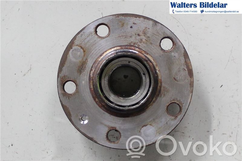 Audi A3 S3 8P Fuso a snodo con mozzo ruota anteriore