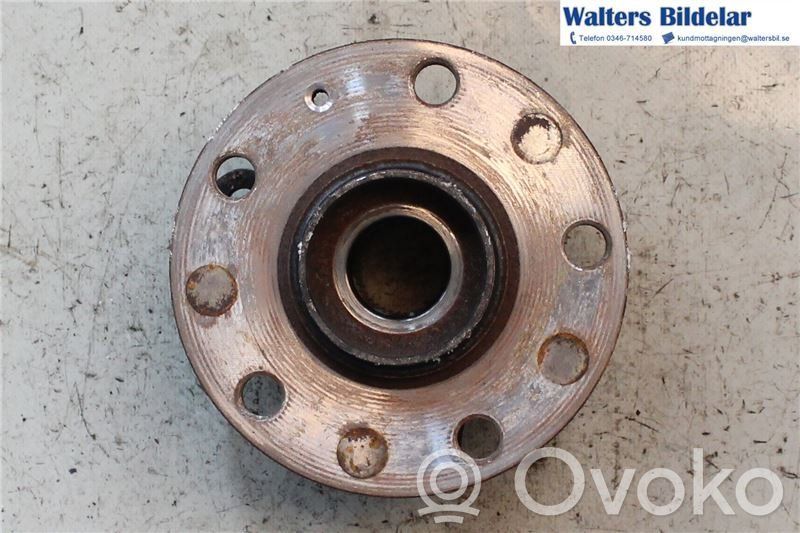 Volkswagen Golf VI Fuso a snodo con mozzo ruota anteriore