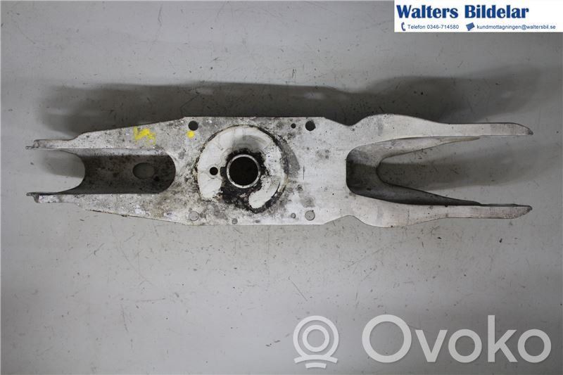 Mercedes-Benz A W176 Braccio di controllo sospensione posteriore 