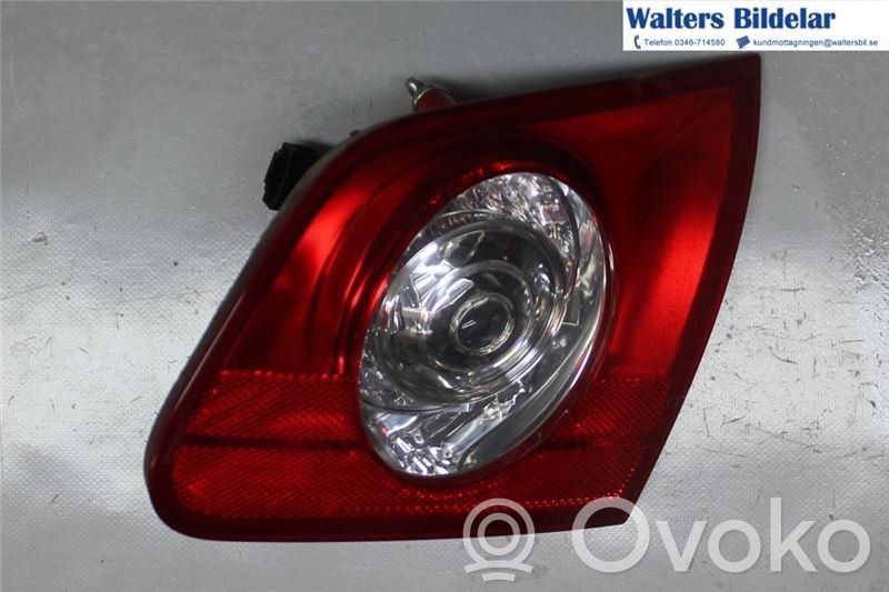 Volkswagen PASSAT B6 Luci posteriori del portellone del bagagliaio 