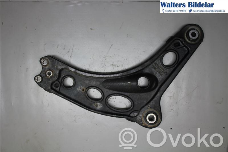 Opel Vivaro Querlenker Achsschenkel vorne 