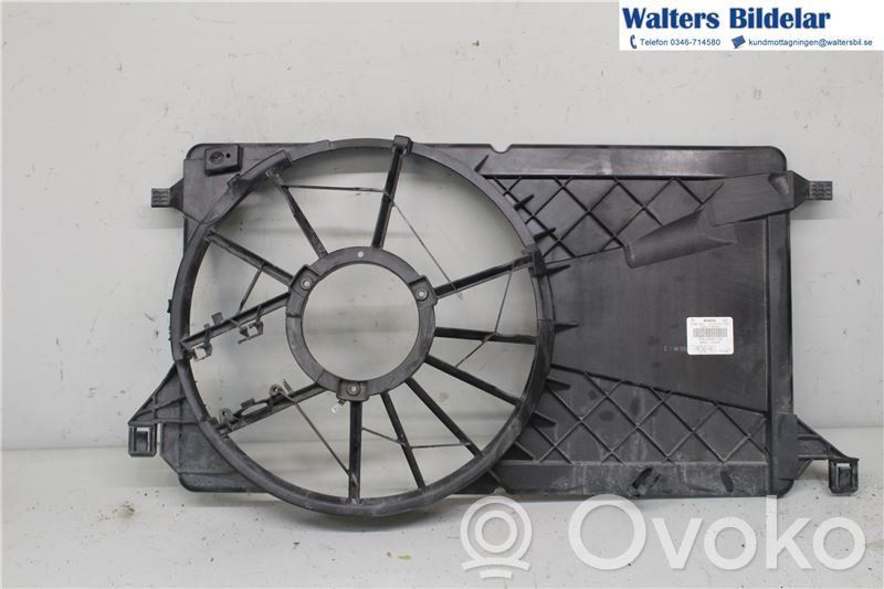 Mazda 3 I Radiator cooling fan shroud 
