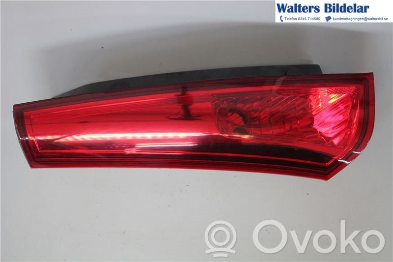 KIA Ceed Luci posteriori 