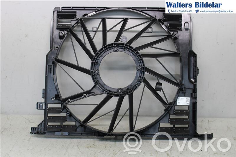 BMW 5 F10 F11 Radiator cooling fan shroud 