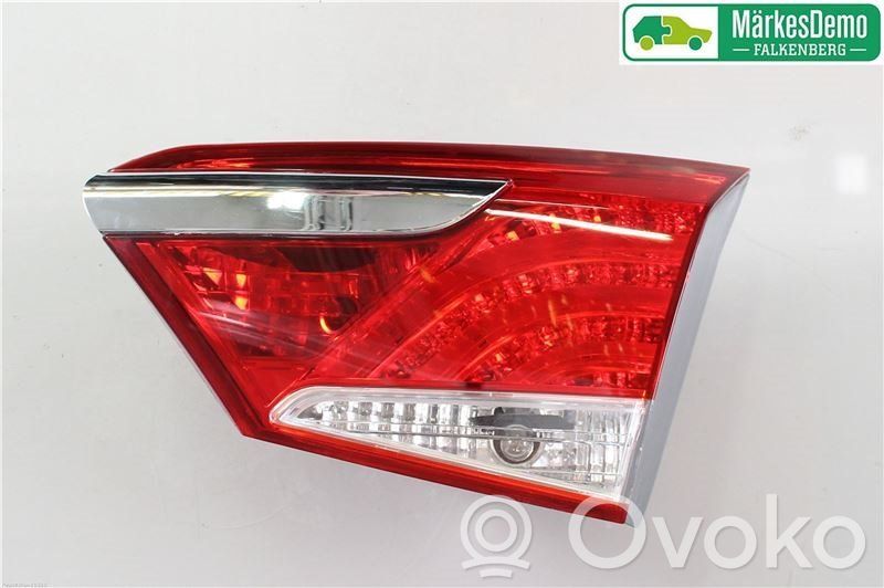 Hyundai i40 Lampă spate în capacul portbagajului 