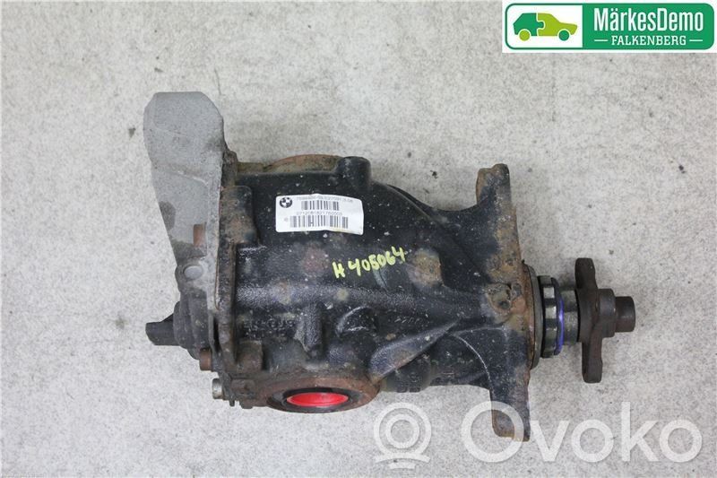 Tylny mechanizm różnicowy   33107599467,7599466,7599466