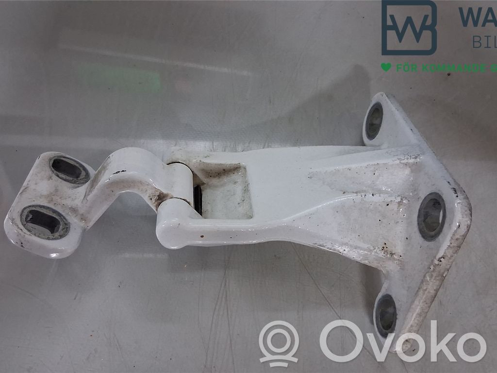 Volkswagen Caddy Rear door upper hinge 