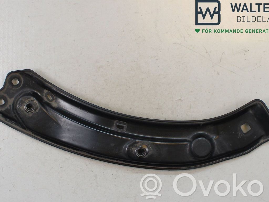 Audi Q3 8U Panou suport radiator 
