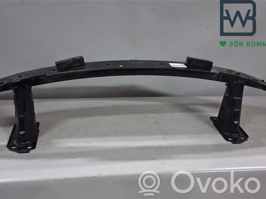 BMW 1 E82 E88 Priekšpusē bampera sija / balka 