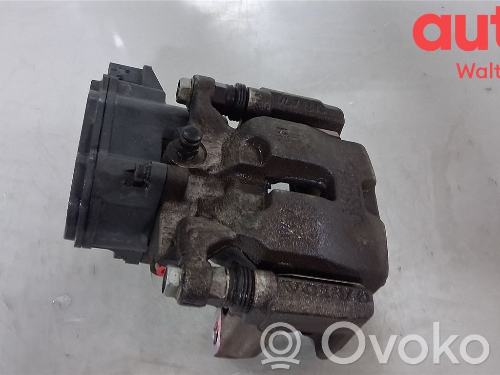 Volvo XC40 Tylny zacisk hamulcowy 