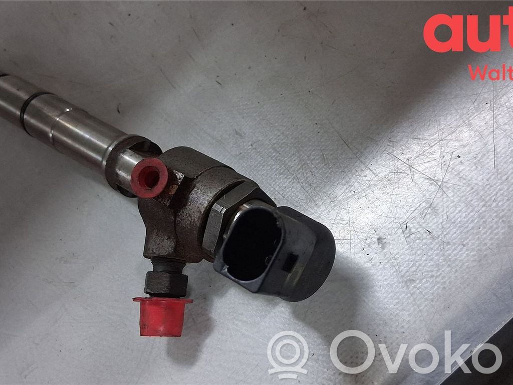 Volkswagen Golf VI Injector combustibil 