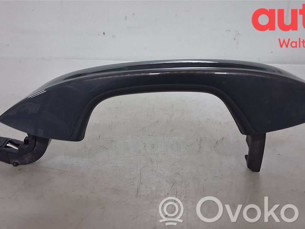 Volkswagen Golf VIII Manecilla externa puerta delantera 