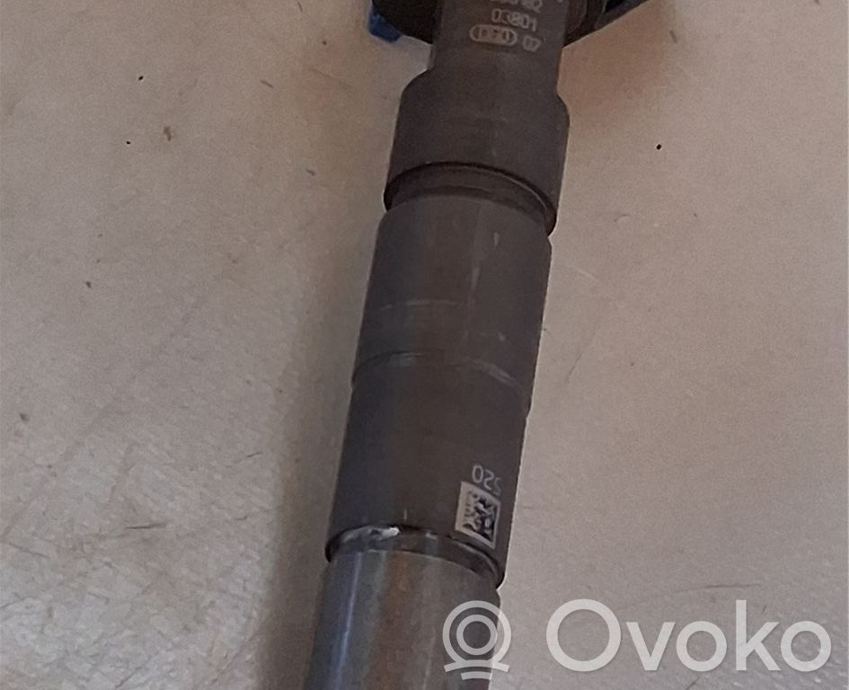 Mercedes-Benz C W206 Inyector de combustible 