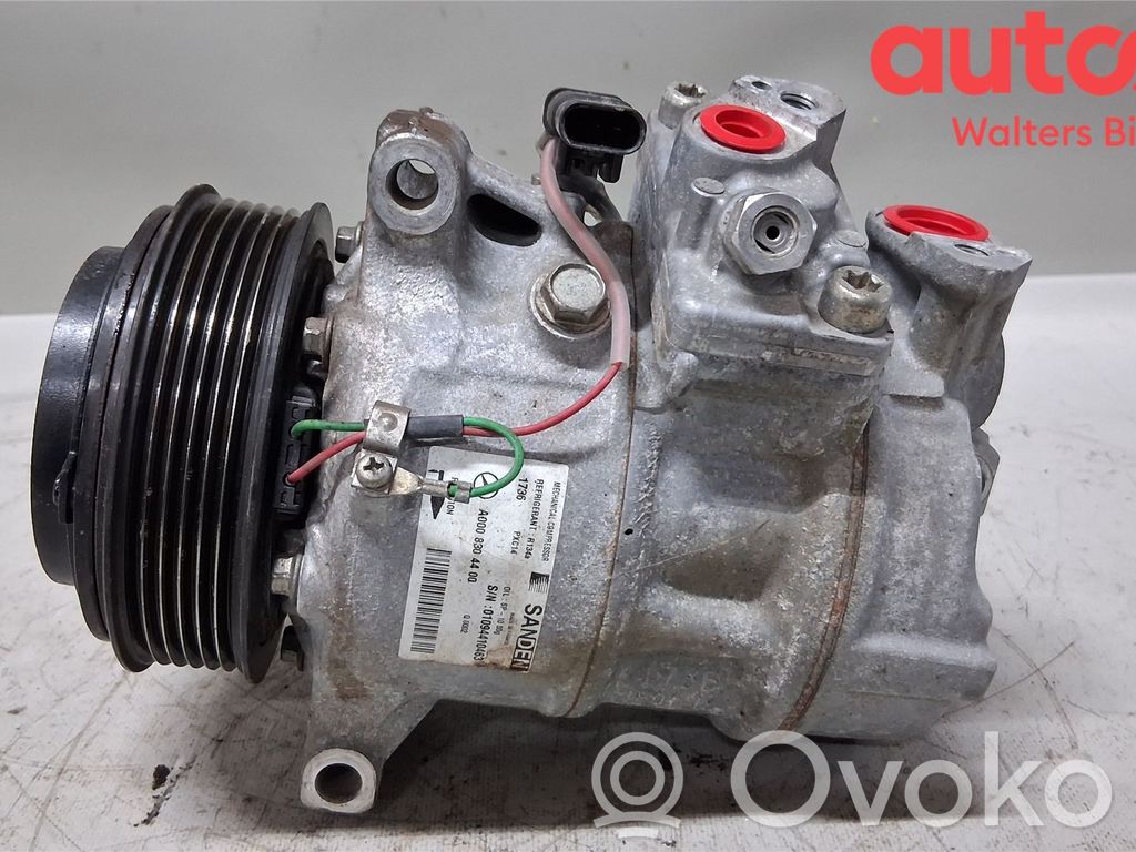 Mercedes-Benz C W205 Compressore aria condizionata (A/C) (pompa)