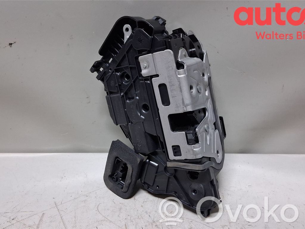 Audi Q3 F3 Serratura portiera anteriore