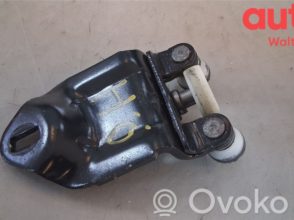 Ford Transit Custom Sliding door upper roller guide/hinge 