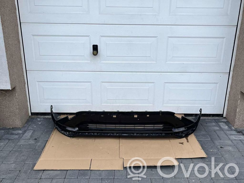 Toyota RAV 4 (XA40) Zderzak przedni 