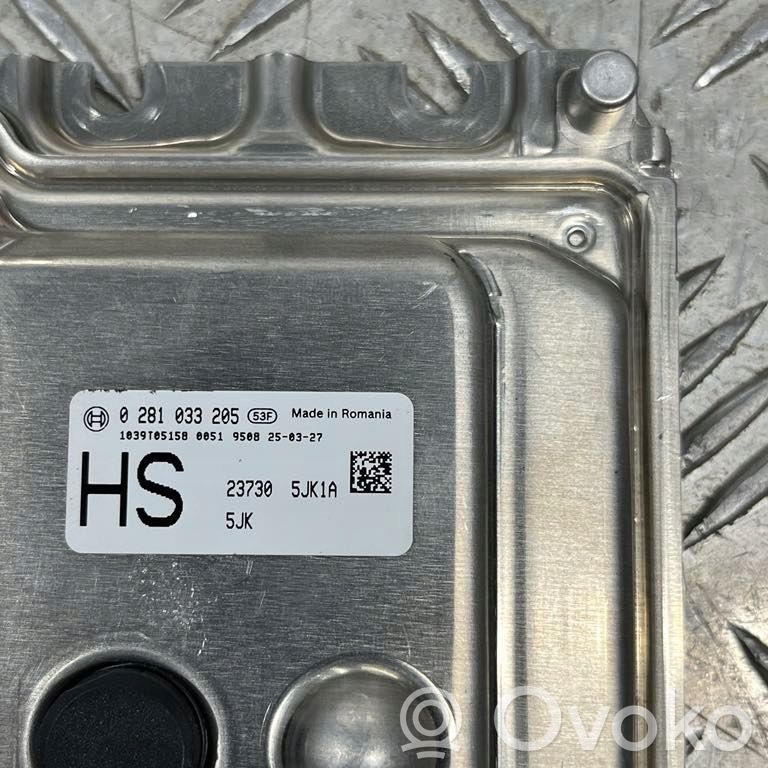 Nissan Qashqai Engine control unit/module 