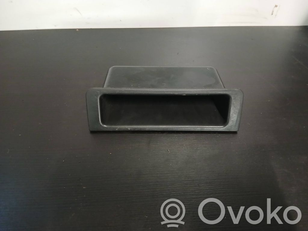 BMW 5 E39 Pelnutrauks (priekšā) 