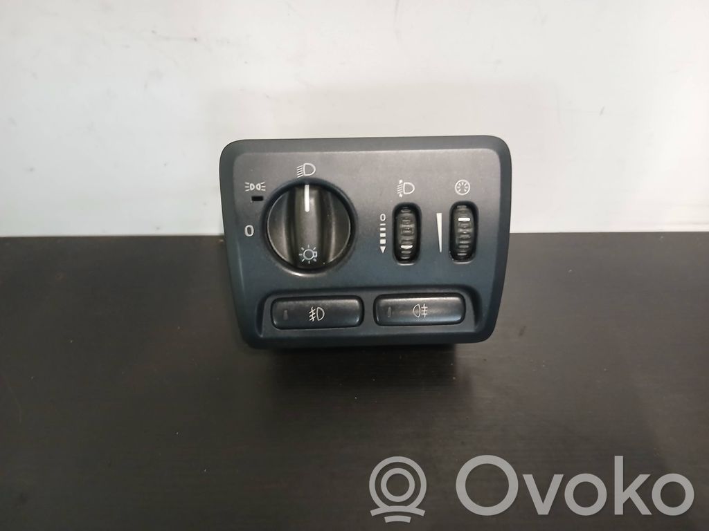Volvo XC90 Light switch 