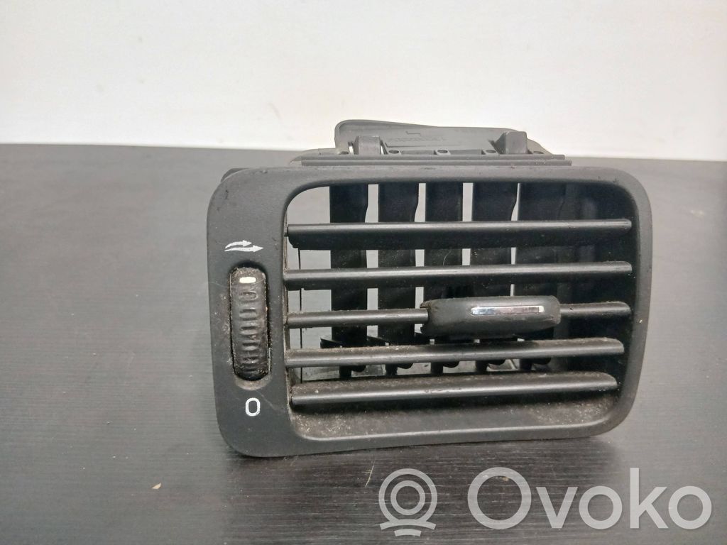 Volvo S80 Griglia di ventilazione centrale cruscotto 