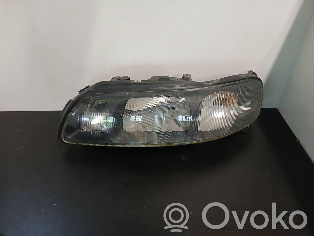 Volvo S60 Headlight/headlamp 
