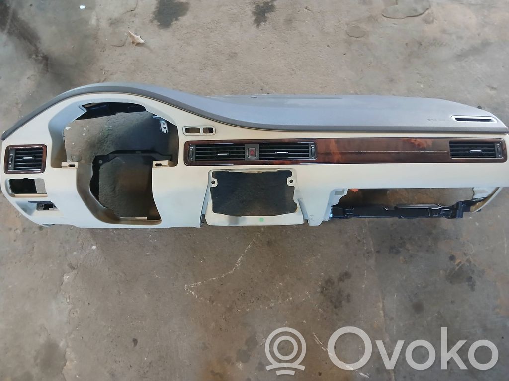 Volvo S80 Panelis 