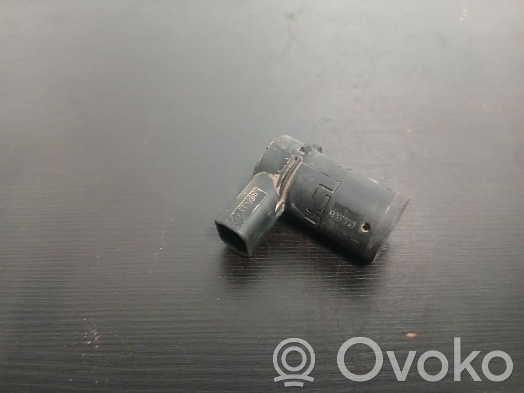 Sensor de aparcamiento PDC   688551