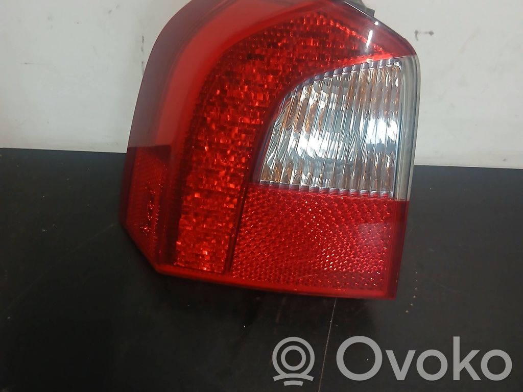 Volvo V70 Rear/tail lights 